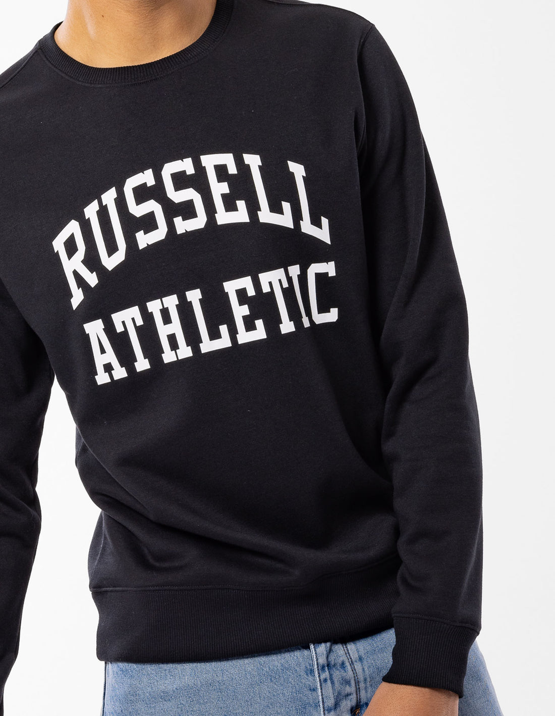 Pulovere Cu Decolteu Russell Athletic Core Arch Barbati Negrii | 37912-SFRQ